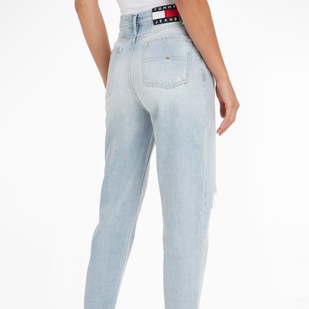 Tommy Hilfiger mom jeans